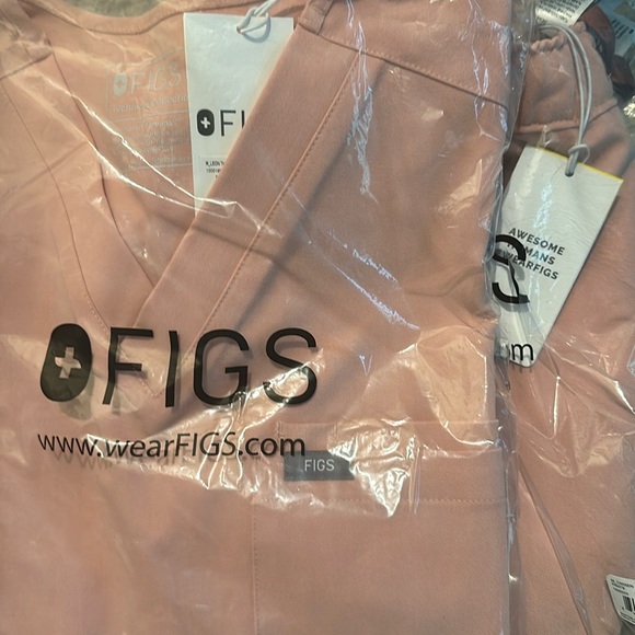 Figs Other - Men’s XS PINK SAND FIGS set